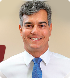 Dr. Victor Paschoalin
